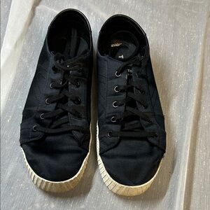 TRETORN Black Canvas Women’s Low-Top Sneakers Sweden made